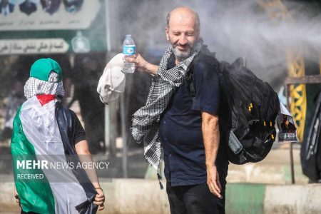 تردد بیش از ۶۱ هزار زائر اربعین از مرز خسروی طی ۲۴ ساعت گذشته - خبرگزاری مهر | اخبار ایران و جهان