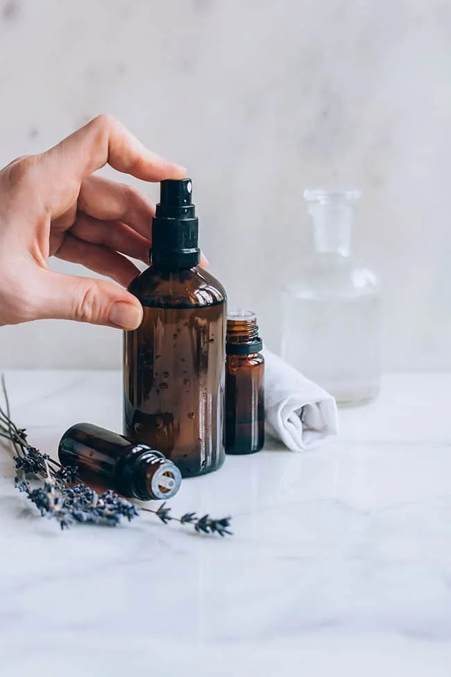 راهنمای خرید اسانس آرایشی با کیفیت برای استفاده در محصولات خانگی