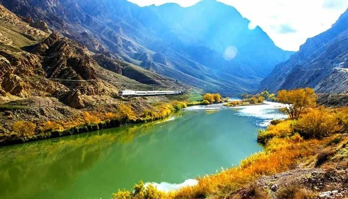 بهترین مقاصد پاییزی در ایران
